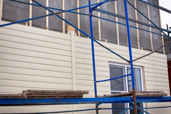 Loose Cladding Repair in Seminole