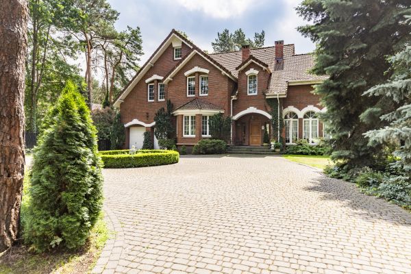 Driveway Brick Repair in Seminole