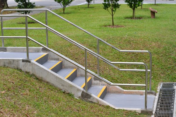 Masonry Step Construction in Seminole